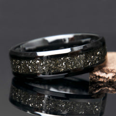 Single Emerald and Black Ceramic Medium Link Ring